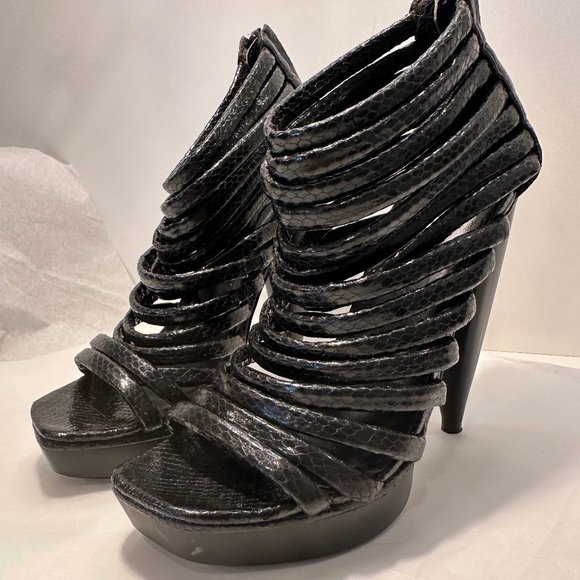 strappy high heel pumps